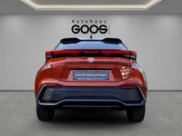 Neu Toyota C-HR 223 PS (164 kW) 2025 Rot SUV