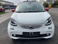 Second-hand Smart ForFour Passion 71 CP (52 kW) 2017 Alb Hatchback