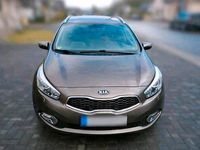 Gebraucht Kia Ceed Sport 135 PS (99 kW) 2015 Braun Kleinwagen