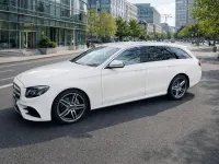 Second-hand Mercedes E220 AMG line 194 CP (142 kW) 2017 Alb Break