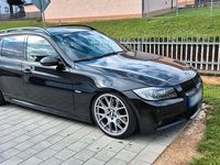 Second-hand BMW 330 231 CP (169 kW) 2006 Negru Break