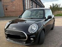 Second-hand Mini Cooper 136 CP (100 kW) 2018 Negru Hatchback