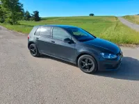 Gebraucht VW Golf VII Trendline 110 PS (80 kW) 2016 Schwarz Limousine