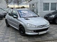 Gebraucht Peugeot 206 Quiksilver 88 PS (64 kW) 2005 Silber Kleinwagen