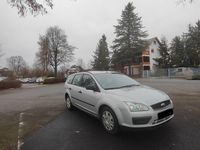 Gebraucht Ford Focus 109 PS (80 kW) 2005 Grau Kombi