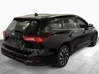 Gebraucht Ford Focus Titanium 125 PS (91 kW) 2025 Agate black metallic Kombi
