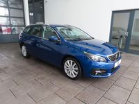 Gebraucht Peugeot 308 Allure 131 PS (96 kW) 2018 Blau Kombi