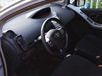 gebraucht Toyota Yaris 1.4-D-4D Automatik Klima Verbr. 4 L Diesel