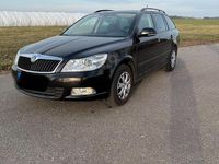 Gebraucht Skoda Octavia 110 PS (80 kW) 2012 Schwarz Kombi