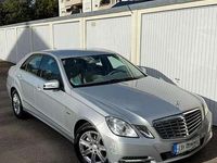 Gebraucht Mercedes E200 Elegance 184 PS (135 kW) 2012 Silber Limousine