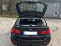 Gebraucht BMW 320 184 PS (135 kW) 2014 Schwarz Kombi