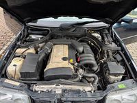 Second-hand Mercedes E320 220 CP (161 kW) 1996 Albastru Cabrio