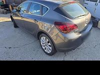 Gebraucht Opel Astra 110 PS (80 kW) 2011 Grau Limousine