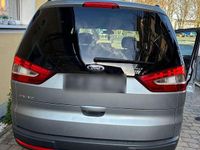 Gebraucht Ford Galaxy Titanium 163 PS (119 kW) 2013 Grau Van / Kleinbus