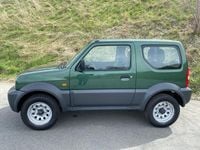 Second-hand Suzuki Jimny 86 CP (63 kW) 2010 Verde SUV