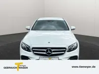 Gebraucht Mercedes E350 Avantgarde 286 PS (210 kW) 2018 Weiß Limousine