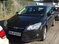 Begagnad Ford Focus 101 HK (74 kW) 2014 Svart Sedan