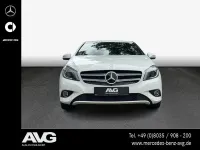 Gebraucht Mercedes A200 136 PS (100 kW) 2014 Weiß Kleinwagen