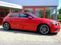 Gebraucht Mercedes A200 Business 163 PS (119 kW) 2018 Rot Limousine