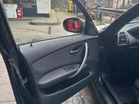 Gebraucht BMW 118 143 PS (105 kW) 2010 Kleinwagen