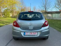 Gebraucht Opel Corsa 69 PS (50 kW) 2013 Silber Kleinwagen