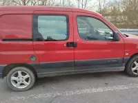 Gebraucht Citroën e-Berlingo 90 PS (66 kW) 2005 Rot Van