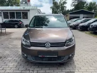Gebraucht VW Touran Highline 140 PS (102 kW) 2012 Braun Van / Kleinbus