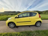 Gebraucht Peugeot 107 68 PS (50 kW) 2009 Gelb Kleinwagen