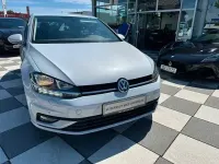 Gebraucht VW Golf VII Trendline 116 PS (85 kW) 2019 White silver metallic Limousine