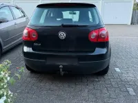 Gebraucht VW Golf V 77 PS (56 kW) 2005 Schwarz Kleinwagen