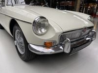 Second-hand MG B GT 92 CP (67 kW) 1969 Yello Coupe