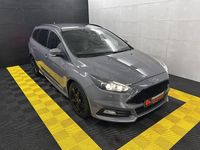 Gebraucht Ford Focus Ambiente 185 PS (136 kW) 2017 Grau Kombi
