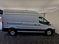 Gebraucht Ford Transit 131 PS (96 kW) 2024 Weiß Van / Kleinbus