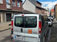 Gebraucht Renault Traffic 114 PS (83 kW) 2013 Grau Van / Kleinbus