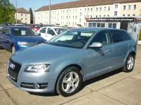 Occasion Audi A3 Ambition 105 ch (77 kW) 2012 Bleue Citadine