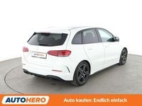 Gebraucht Mercedes B180 AMG line 136 PS (100 kW) 2022 Weiß Van / Kleinbus