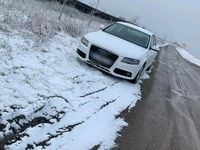 Gebraucht Audi A4 140 PS (102 kW) 2011 Weiß Limousine