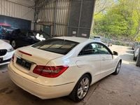 Gebraucht Mercedes E220 170 PS (125 kW) 2010 Weiß Coupé