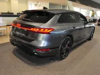 Neu Audi A6 e-tron Business 269 kW (367 PS) 2026 Grau Kombi