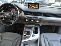 Second-hand Audi Q7 Performance 272 CP (200 kW) 2017 Negru SUV