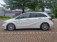 Gebraucht Mercedes B180 122 PS (89 kW) 2012 Weiß Kleinwagen
