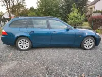 Gebraucht BMW 545 333 PS (244 kW) 2004 Blau Kombi