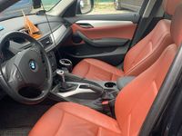 gebraucht BMW X1 E84 mit Lederausstattung und Panorama Dach
