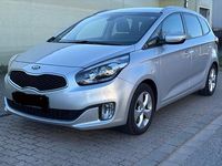 Gebraucht Kia Carens 136 PS (100 kW) 2015 Silber Van / Kleinbus