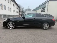 Gebraucht Mercedes E350 AMG line 292 PS (214 kW) 2009 Schwarz Coupé
