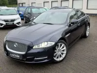 Gebraucht Jaguar XJ Portfolio 275 PS (202 kW) 2012 Blau Limousine