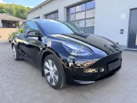 Gebraucht Tesla Model Y Standard Range 216 kW (295 PS) 2024 Schwarz SUV
