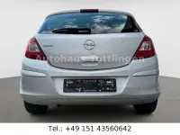Usado Opel Corsa 90 HP (66 kW) 2009 Prateado Citadino