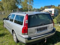 Gebraucht Volvo V70 140 PS (102 kW) 2001 Silber Kombi