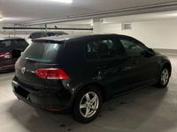 gebraucht VW Golf 2.0 TDI BMT Lounge Keyless&Go uvm.